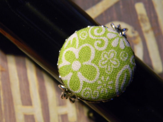Bezel Setting Fabric Button Ring